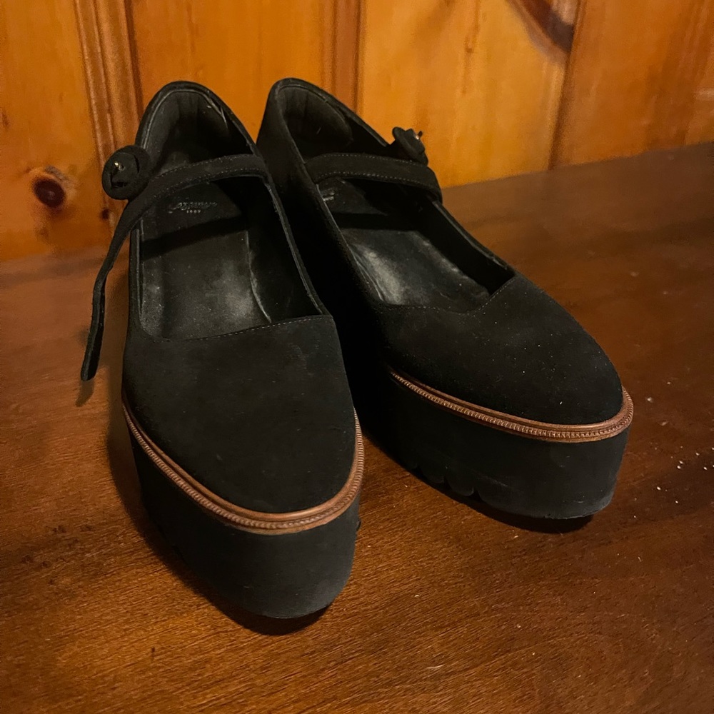 Castañer Womens Black Platforms
